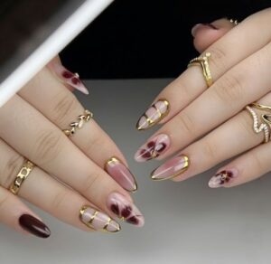 A Stylish Expression of Personality and Fashion